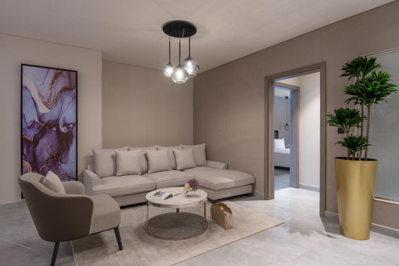 Steigenberger Residence Doha Exterior photo A staged living room