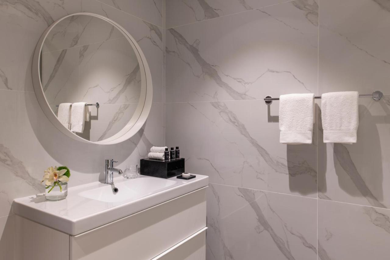 Steigenberger Residence Doha Exterior photo Bathroom