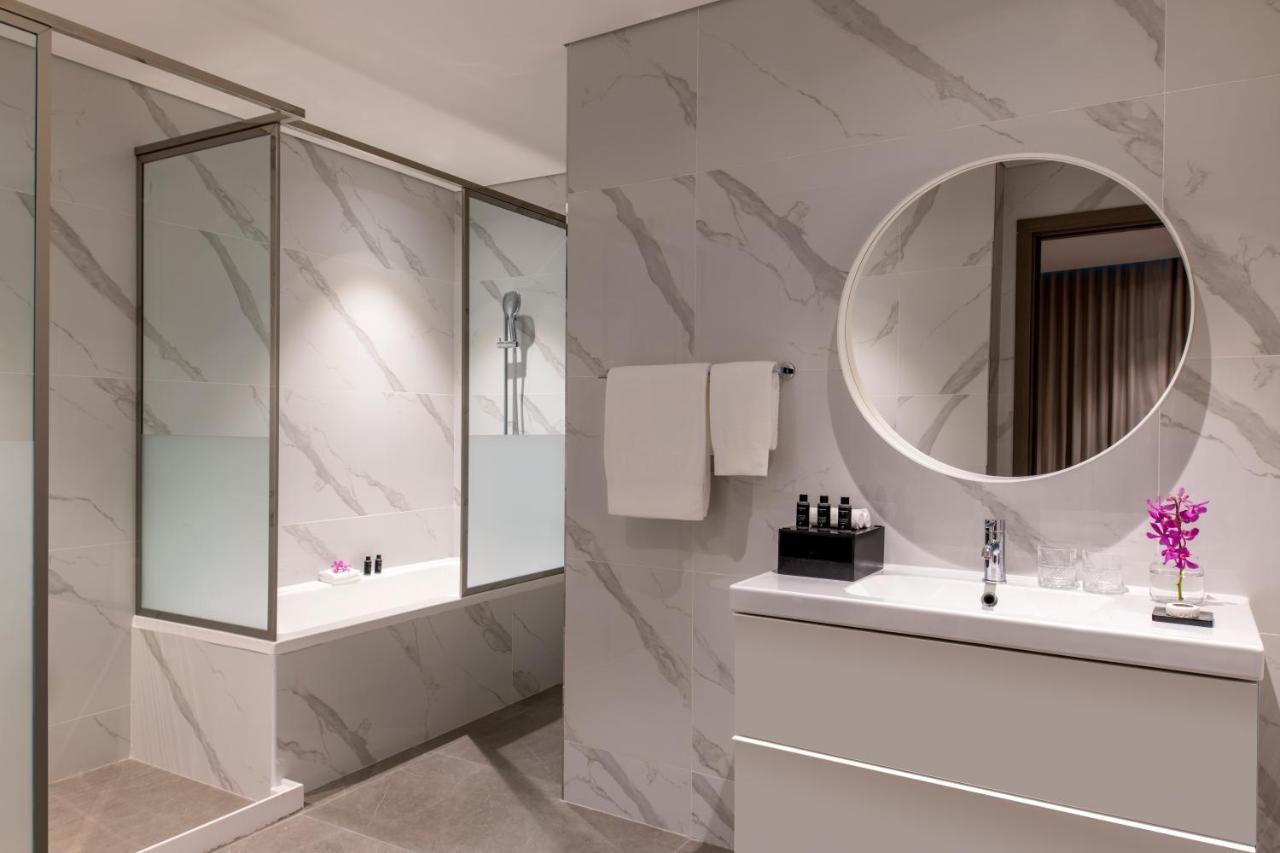 Steigenberger Residence Doha Exterior photo Bathroom